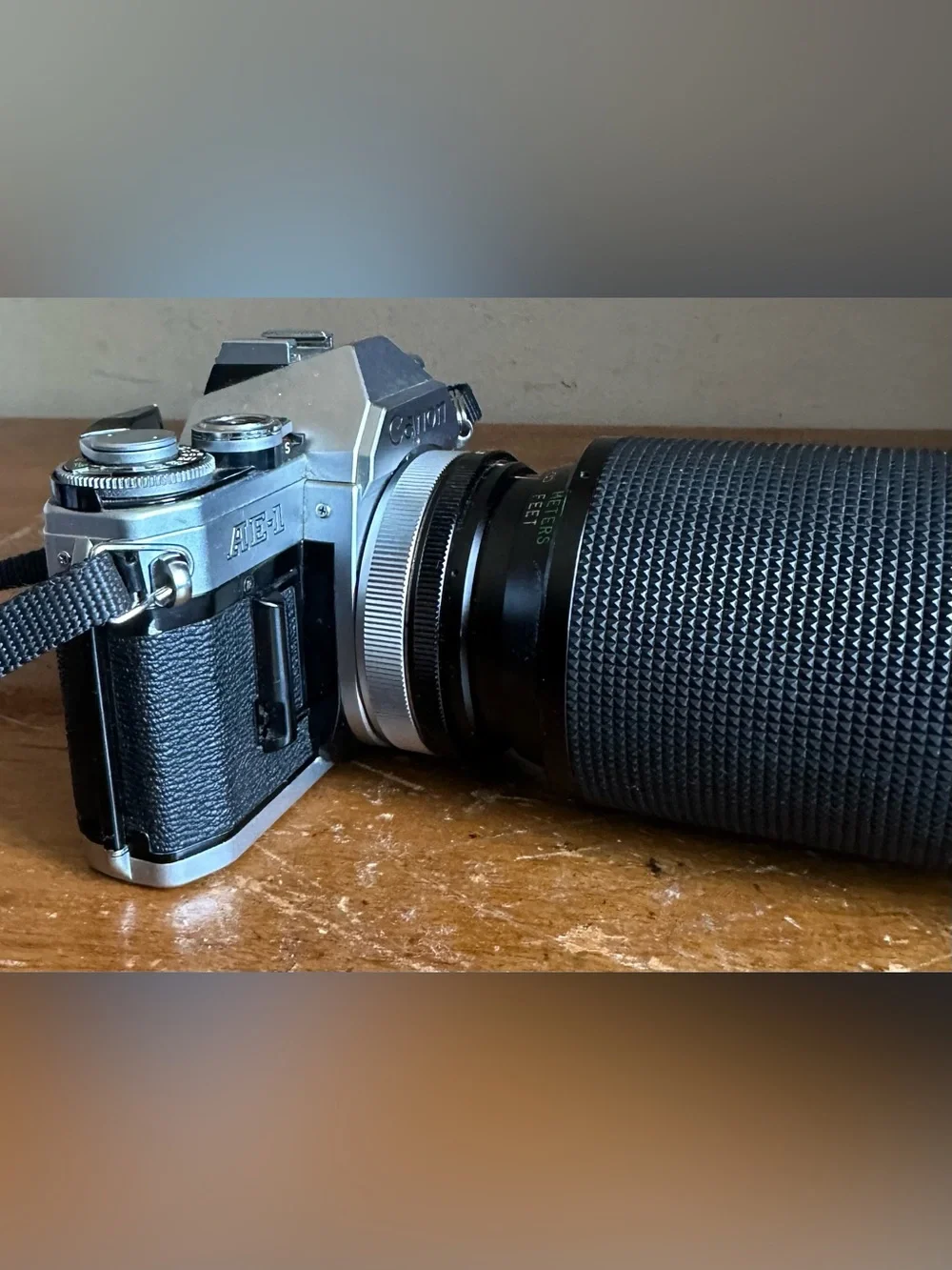 Canon AE-1 SLR 35mm Film Camera w/ Vivitar Macro Focusing Zoom 75-205mm Lens